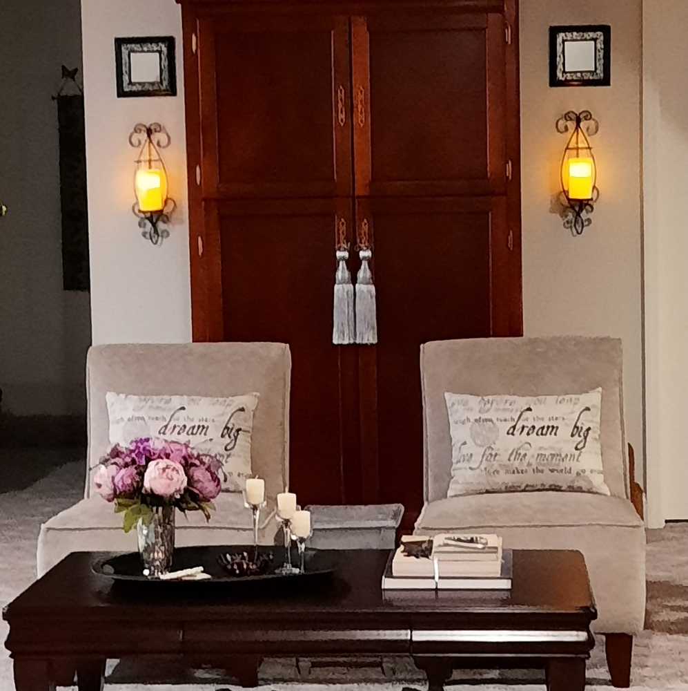 My Decor Style - Pillows AreFor Sale